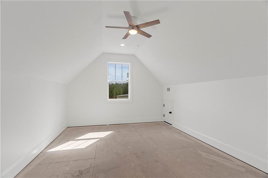 Spacious, unfurnished interior of a new home in , Calhoun (Image 23).