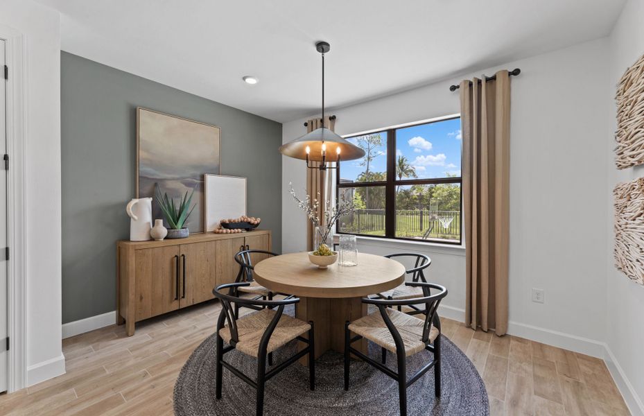 Café Area, Located Right Off the Kitchen