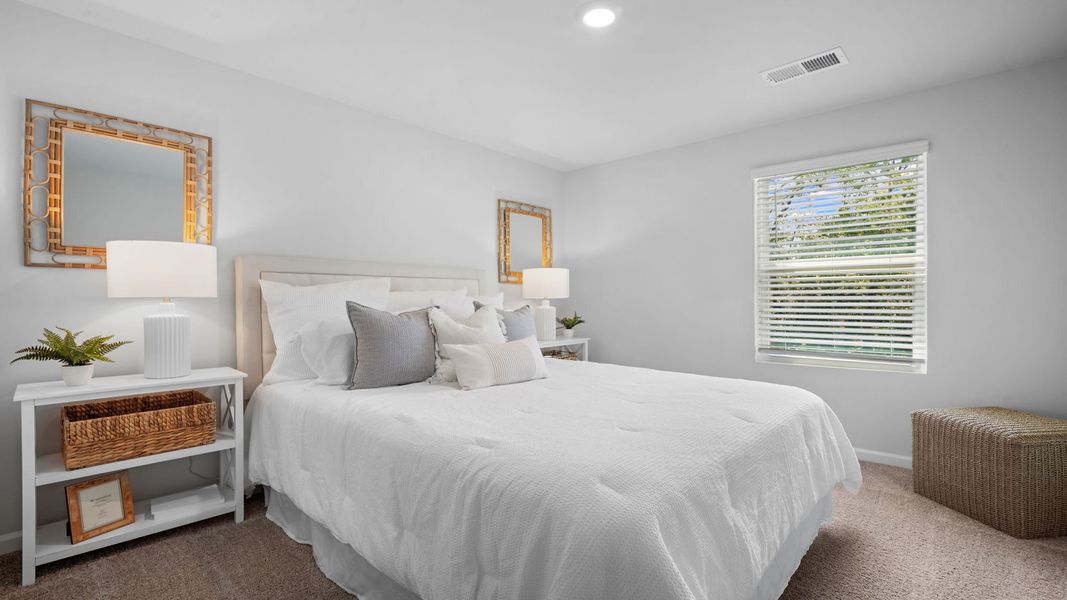Furnished interior view inside a new home in Holly Oaks, Statesboro (Image 31).