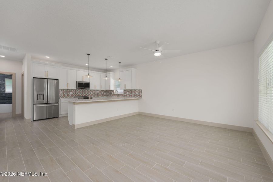 Spacious, unfurnished interior of a new home in , St. Augustine (Image 17).