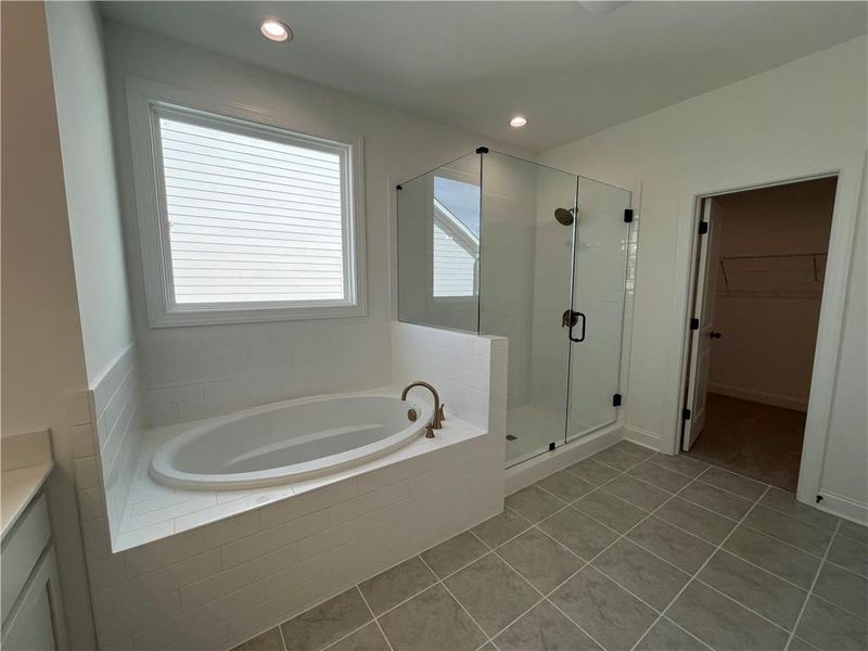 Furnished interior view inside a new home in East Harbor II at Chestatee, Dawsonville (Image 9).
