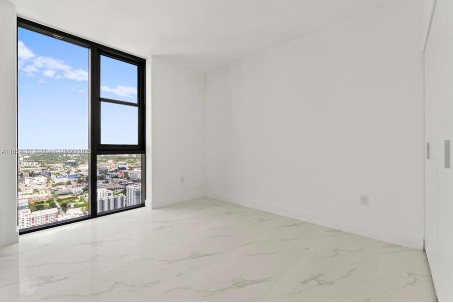 Spacious, unfurnished interior of a new home in , Miami (Image 21).