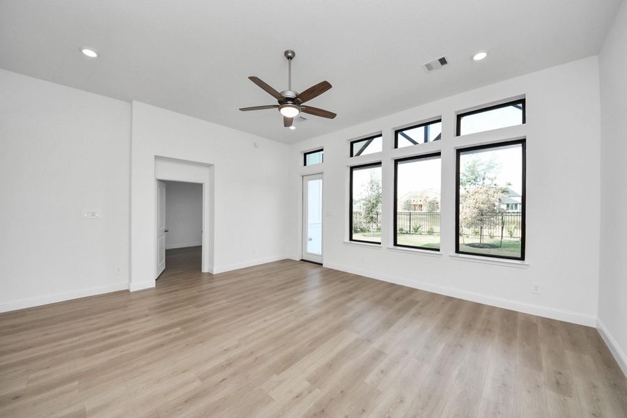 Spacious, unfurnished interior of a new home in , Katy (Image 21). Spacious, unfurnished interior of a new home in , Katy (Image 21).