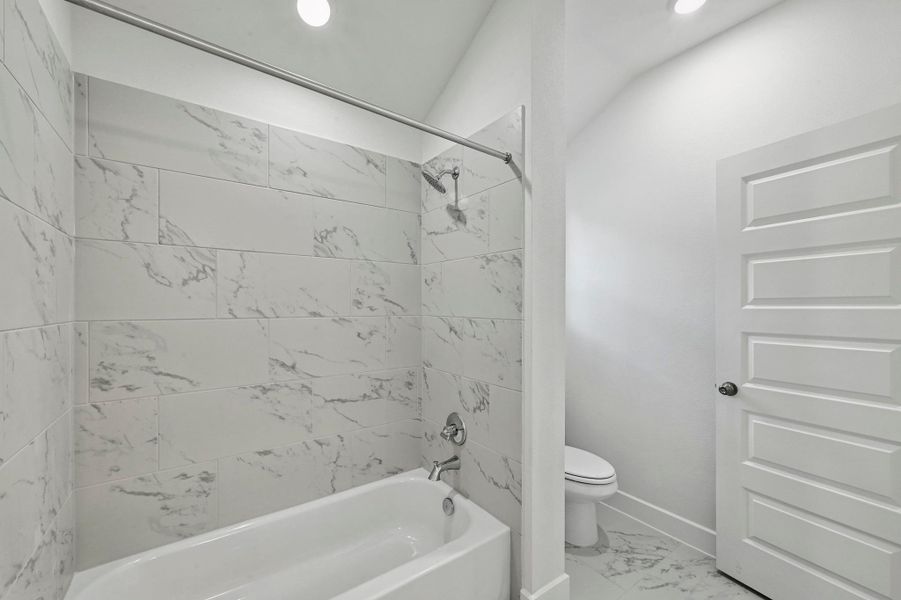 Image 35 of a home in .