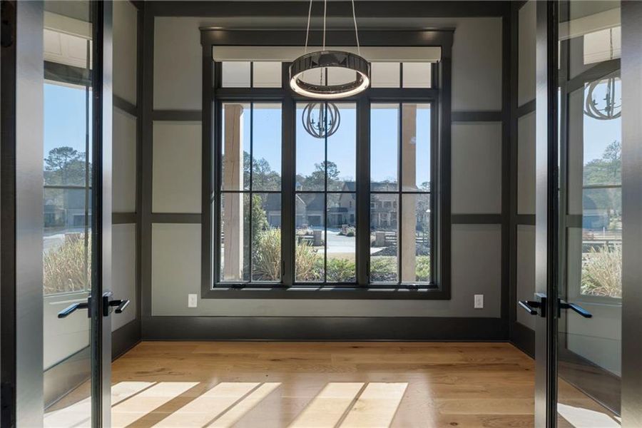 Spacious, unfurnished interior of a new home in , Alpharetta (Image 72).