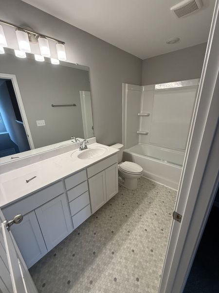 Furnished interior view inside a new home in Hobson Park, Antioch (Image 8).
