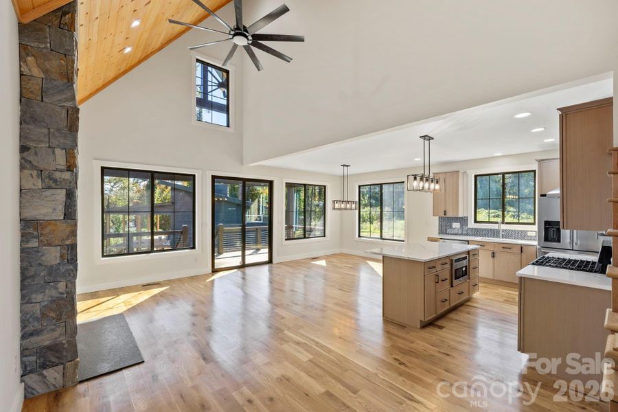 Image 31 of a home in .