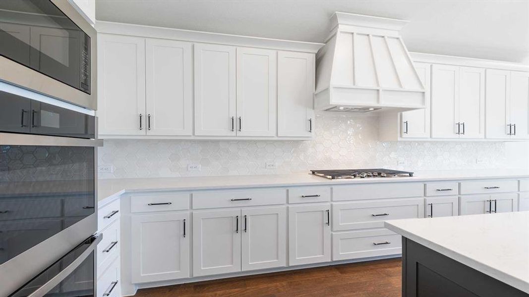 Furnished interior view inside a new home in Somerset Park 80', Rockwall (Image 6).