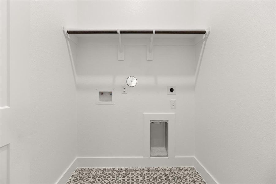 Spacious, unfurnished interior of a new home in , Aubrey (Image 21). Spacious, unfurnished interior of a new home in , Aubrey (Image 21).