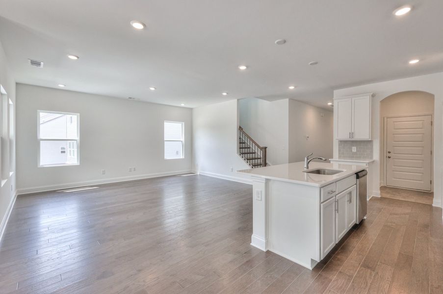 *Photo of example home. Selections and finishes may vary.