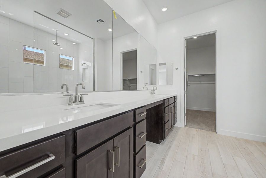 Furnished interior view inside a new home in Frontera, Surprise (Image 5).