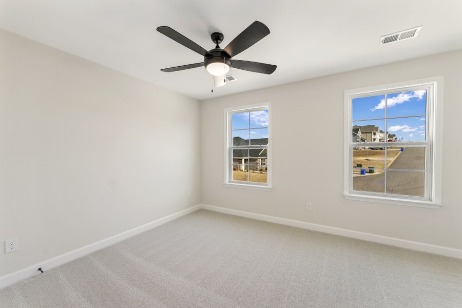 Spacious, unfurnished interior of a new home in Parris Meadows, Chesnee (Image 33).