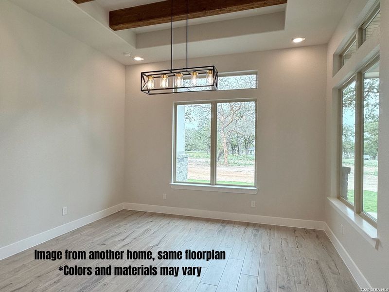 Spacious, unfurnished interior of a new home in , La Vernia (Image 19).