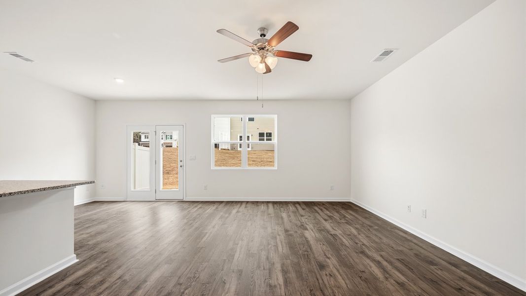 Spacious, unfurnished interior of a new home in Inverness at Sugarloaf, Lawrenceville (Image 19). Spacious, unfurnished interior of a new home in Inverness at Sugarloaf, Lawrenceville (Image 19).