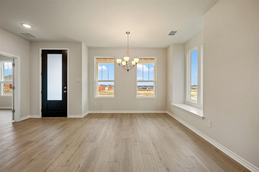 Representative images and renderings are for illustrative purposes. Actual structural options and design finishes of home may vary.