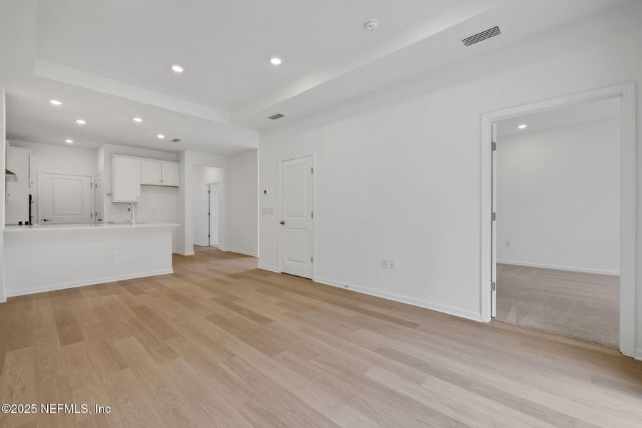 Spacious, unfurnished interior of a new home in , Palm Coast (Image 27). Spacious, unfurnished interior of a new home in , Palm Coast (Image 27).