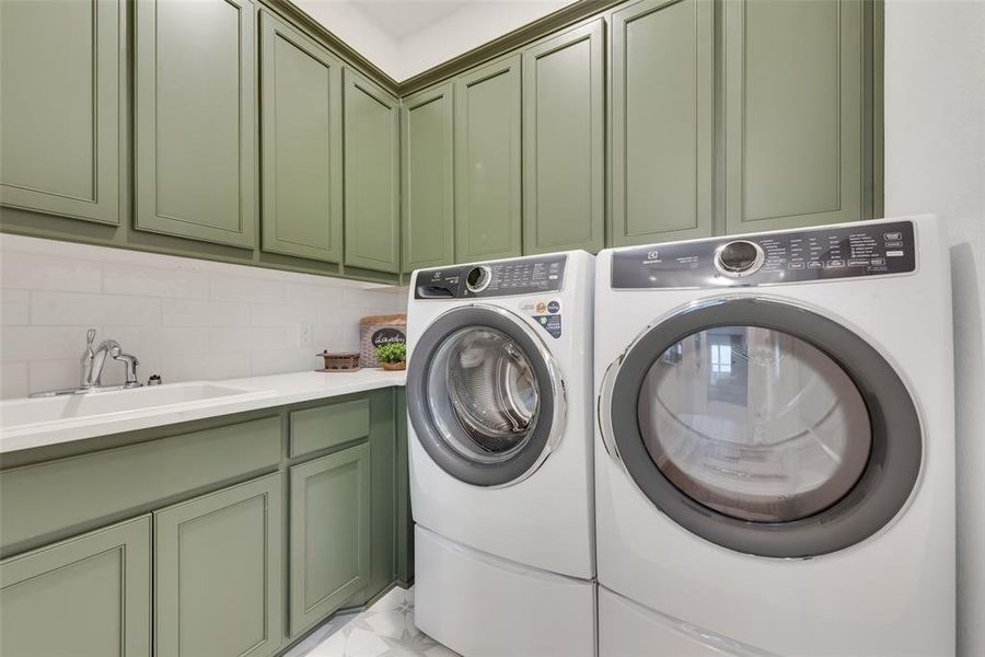 Close-up of interior finishes inside a home in Aero Vista, Caddo Mills (Image 20). Close-up of interior finishes inside a home in Aero Vista, Caddo Mills (Image 20).