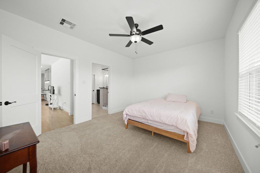 Furnished interior view inside a new home in , Iowa Colony (Image 7). Furnished interior view inside a new home in , Iowa Colony (Image 7).