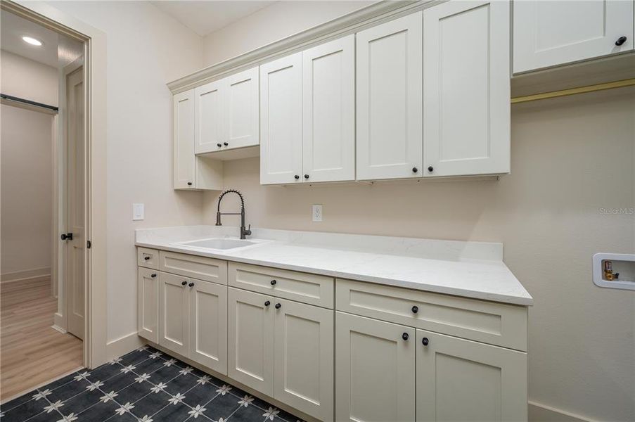Furnished interior view inside a new home in , Lakeland (Image 15).