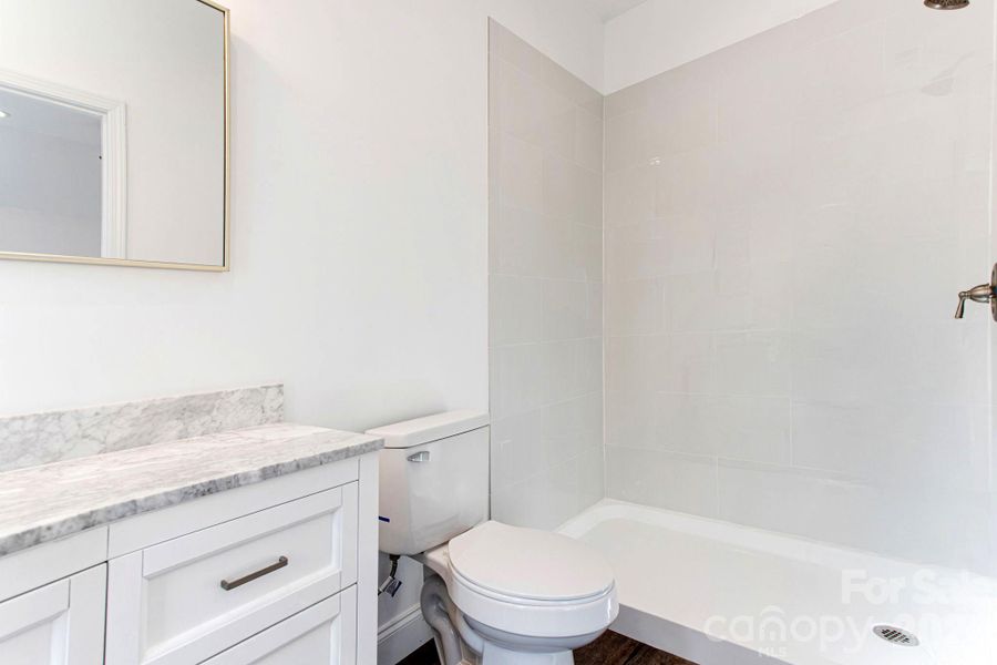 Guest Suite Bath Guest Suite Bath