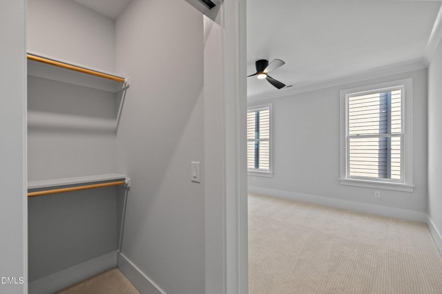 38-219 S West St_2287