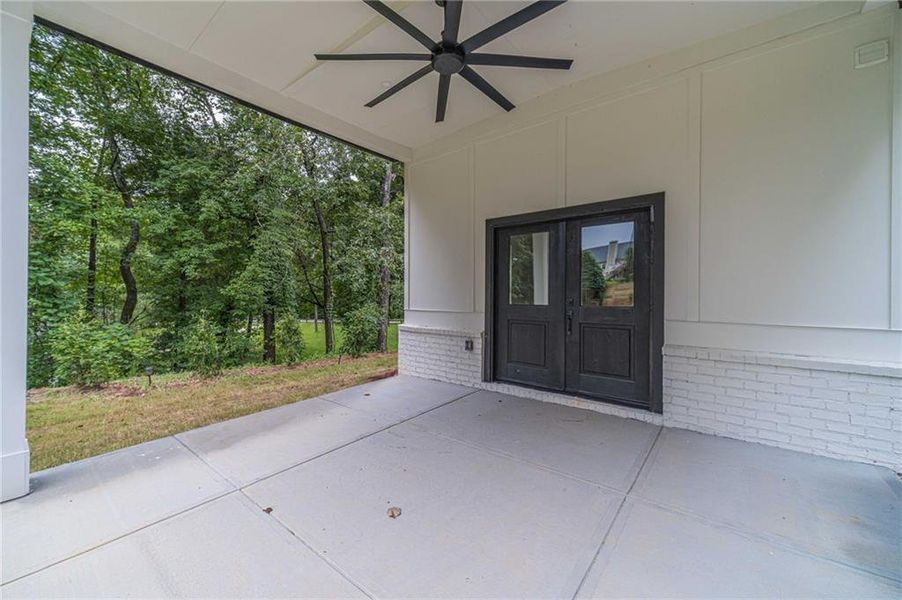 Spacious, unfurnished interior of a new home in , Flowery Branch (Image 36).