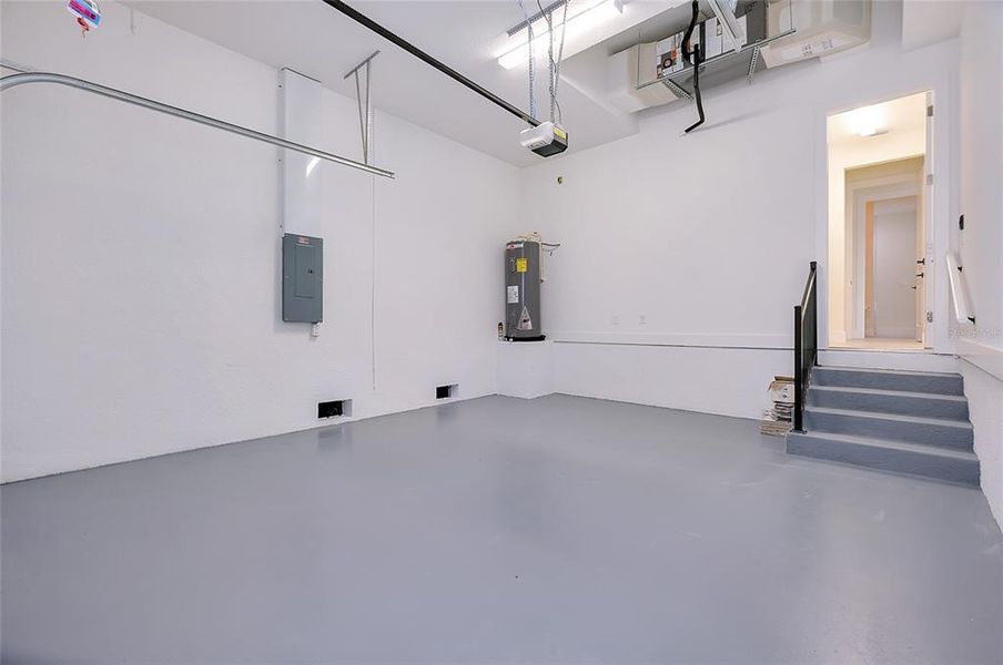 Spacious, unfurnished interior of a new home in , Punta Gorda (Image 62). Spacious, unfurnished interior of a new home in , Punta Gorda (Image 62).