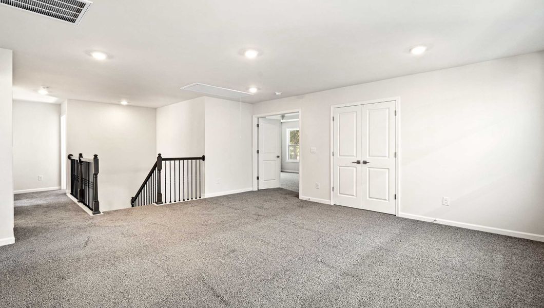 Representative unfurnished interior of a home built from the HAMPSHIRE by D.R. Horton in Seven Oaks, Greenwood (Image 19). Representative unfurnished interior of a home built from the HAMPSHIRE by D.R. Horton in Seven Oaks, Greenwood (Image 19).