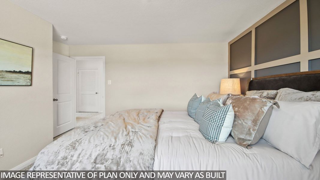 Furnished interior view inside a new home in McCrorey Trails, Conroe (Image 11).