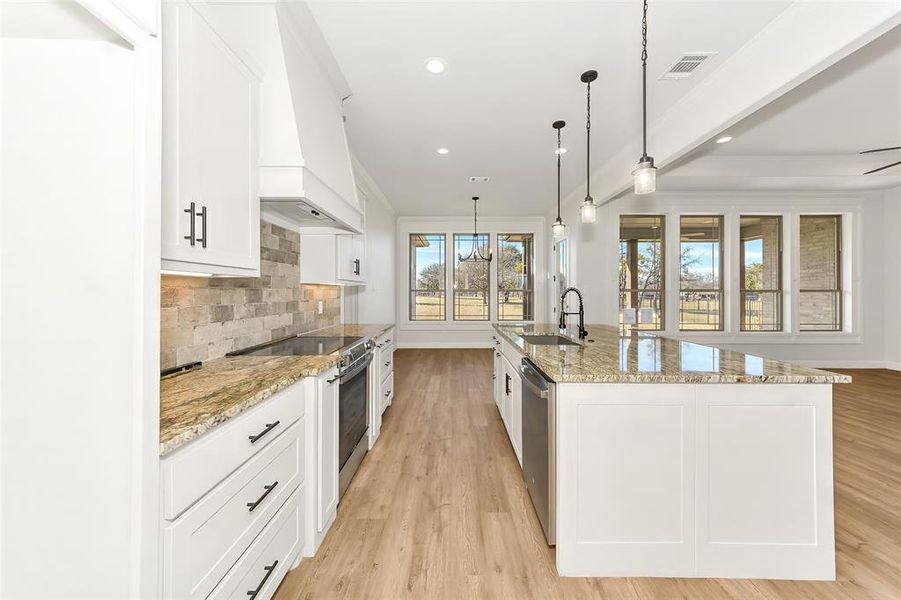 Furnished interior view inside a new home in , Mineral Wells (Image 6).