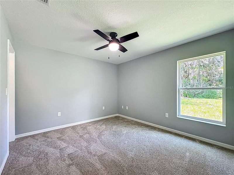 Spacious, unfurnished interior of a new home in , Lake Panasoffkee (Image 19).