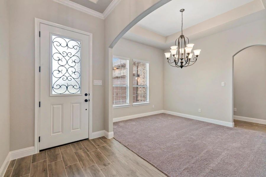 Dining Room | Concept 2404 at Massey Meadows in Midlothian, TX by Landsea Homes