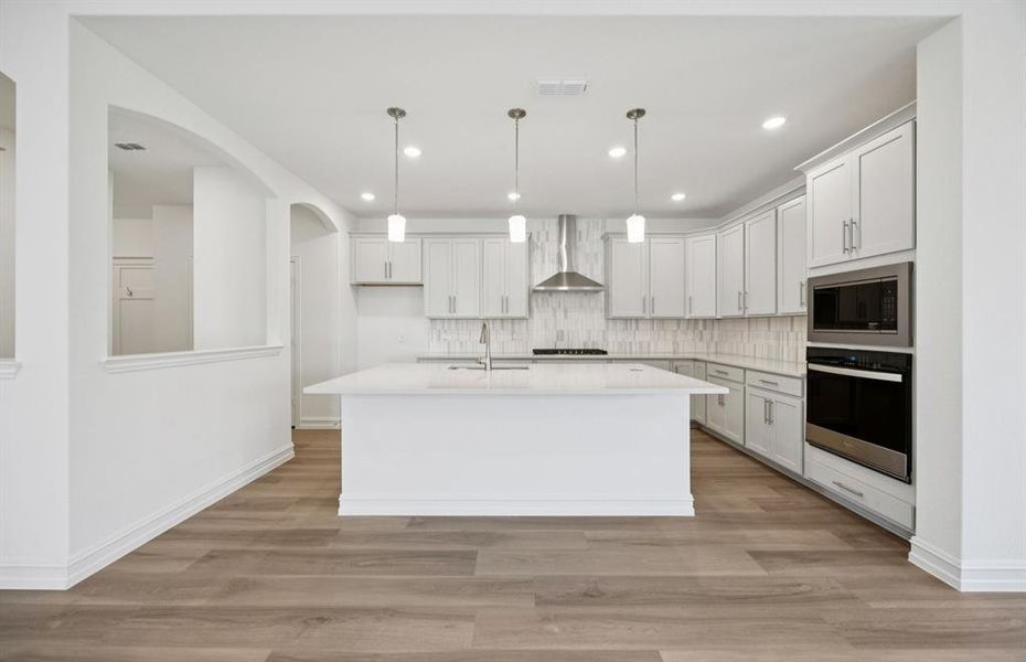 Eat-in island in kitchen Eat-in island in kitchen