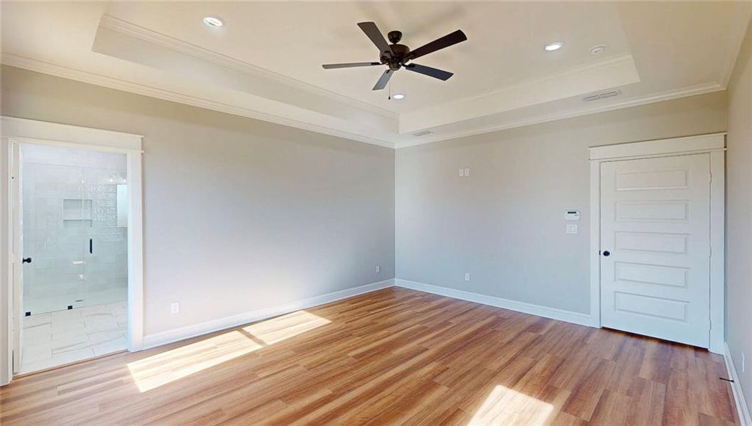 Spacious, unfurnished interior of a new home in , Tyler (Image 34).
