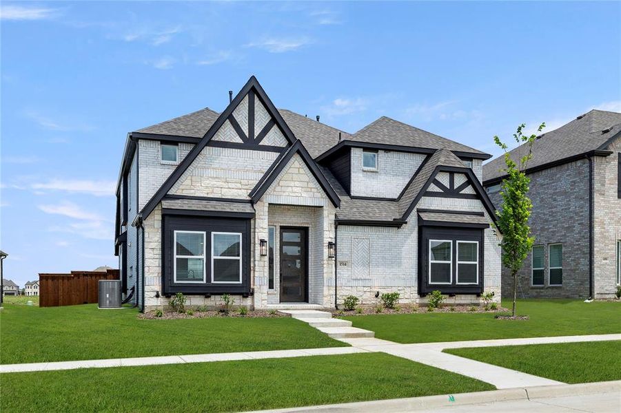 02. 1514 Overton - Front (2) 02. 1514 Overton - Front (2)