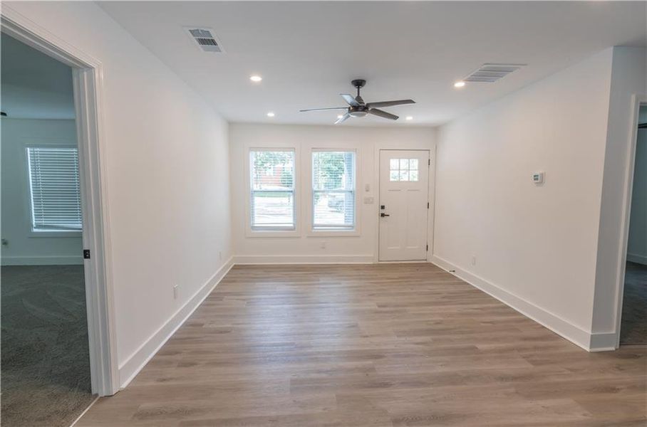 Spacious, unfurnished interior of a new home in , Atlanta (Image 23).