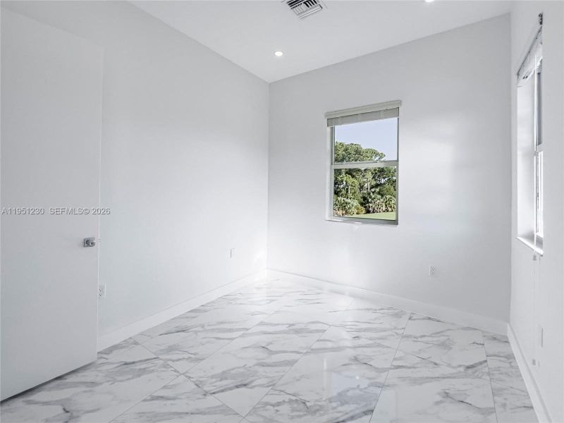 Spacious, unfurnished interior of a new home in , Port St. Lucie (Image 62).