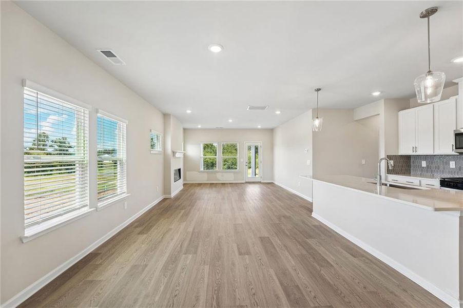 Spacious, unfurnished interior of a new home in Hemingway - Reserve Series, Cumming (Image 43).