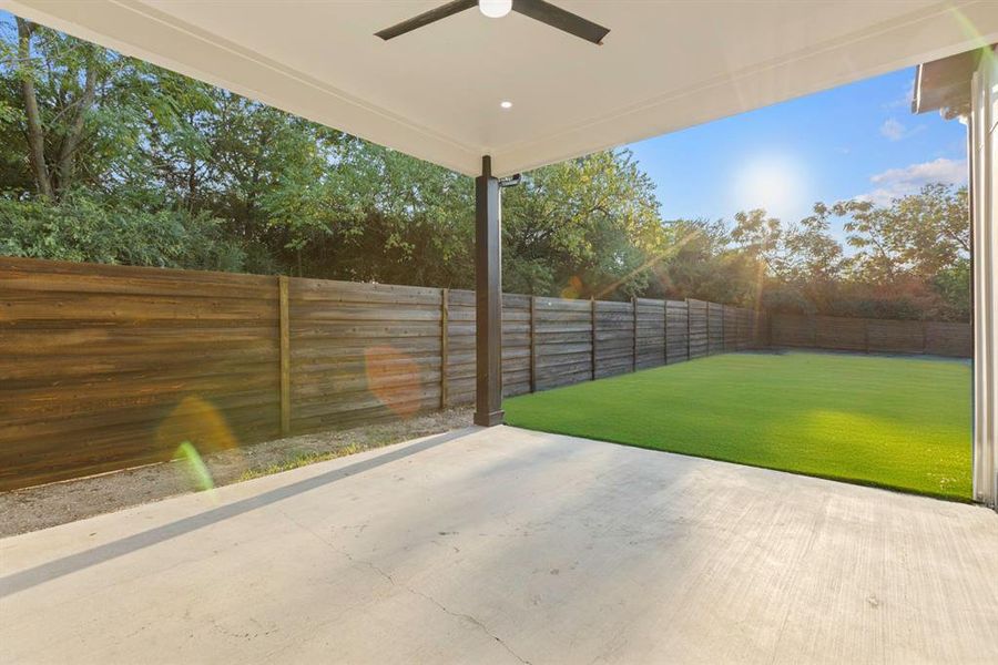 Furnished interior view inside a new home in , Dallas (Image 34).