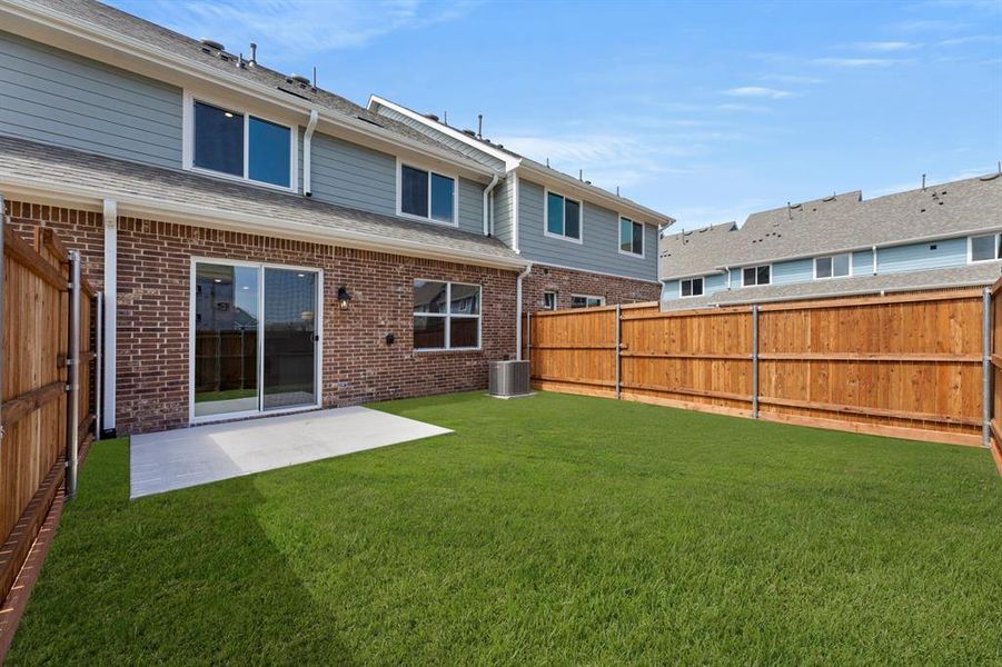 26. 2904 Wheelhouse - Back (2) 26. 2904 Wheelhouse - Back (2)