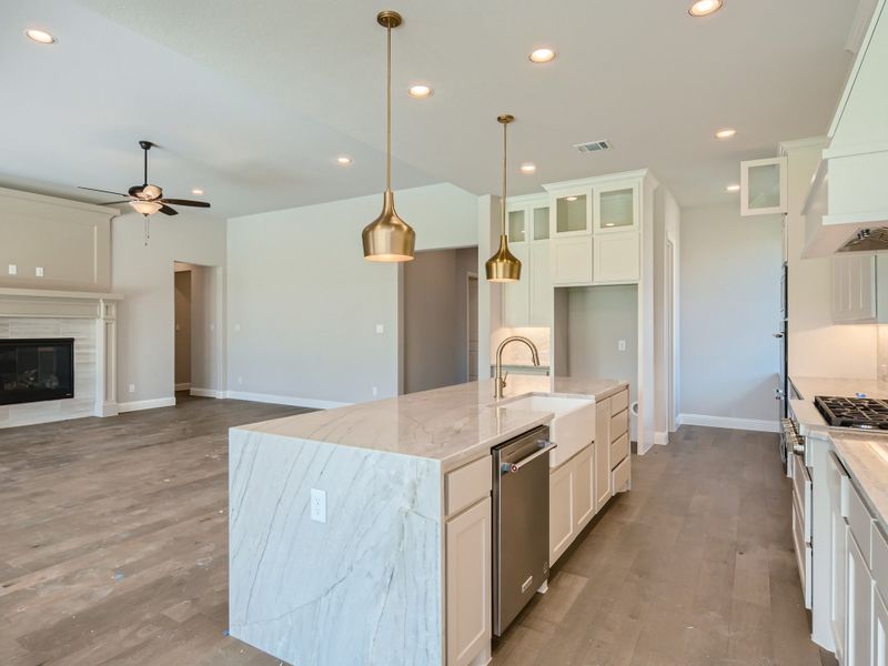 Plan 853 Kitchen Representative Photo