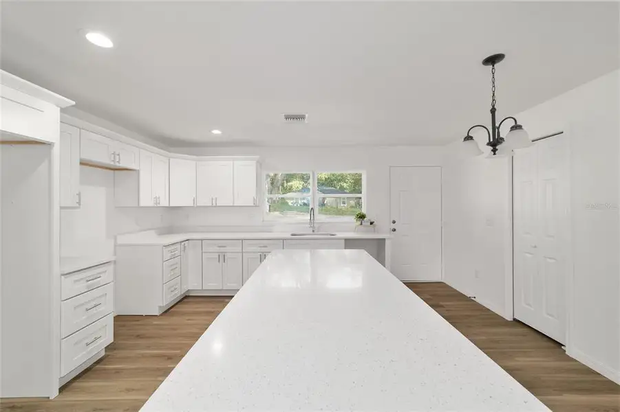 Image 44 of a home in .