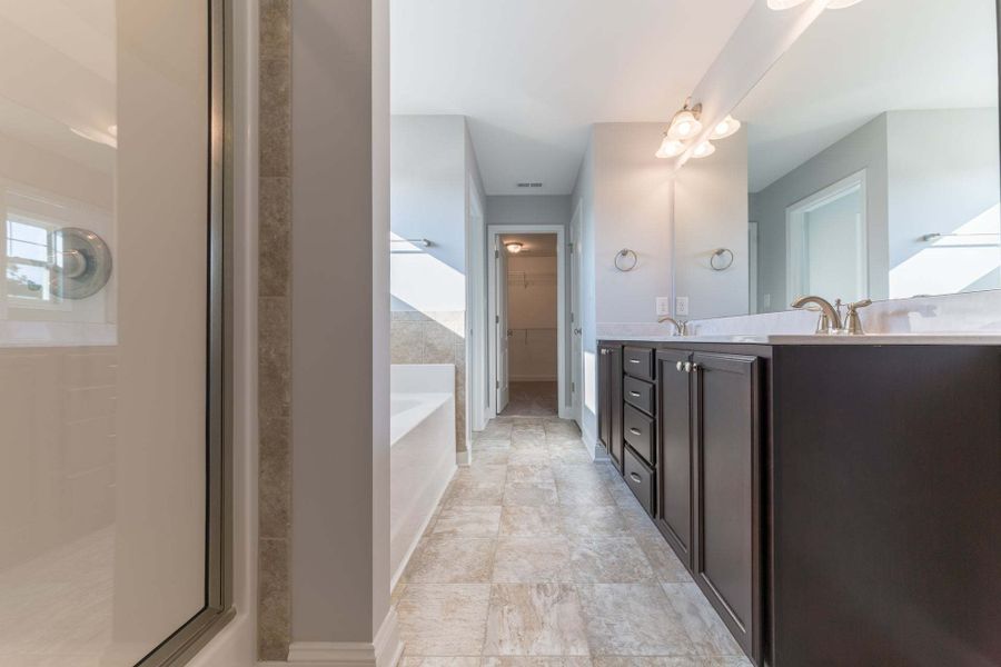 Image 182 representing the Aberdeen by Caviness & Cates Communities in Bartlett Manor, Youngsville, NC.