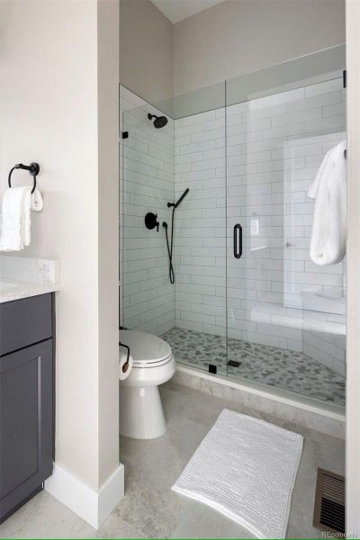 Furnished interior view inside a new home in , Winter Park (Image 7).