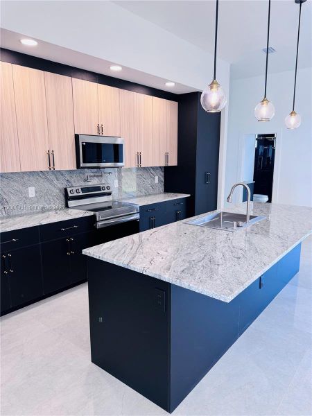 Furnished interior view inside a new home in , Port Charlotte (Image 7).