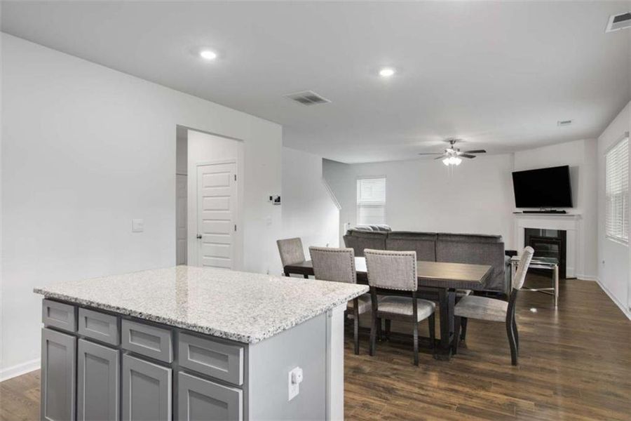 Furnished interior view inside a new home in Stillwater Springs, Dacula (Image 33). Furnished interior view inside a new home in Stillwater Springs, Dacula (Image 33).