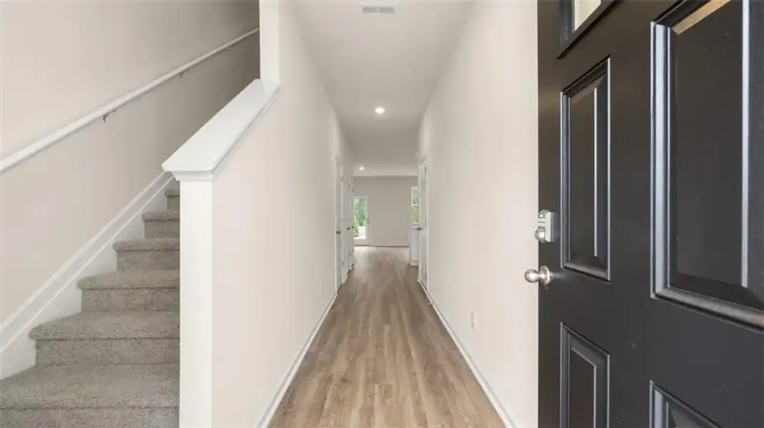 Spacious, unfurnished interior of a new home in The Gables at Agricultural Village, Perry (Image 13).