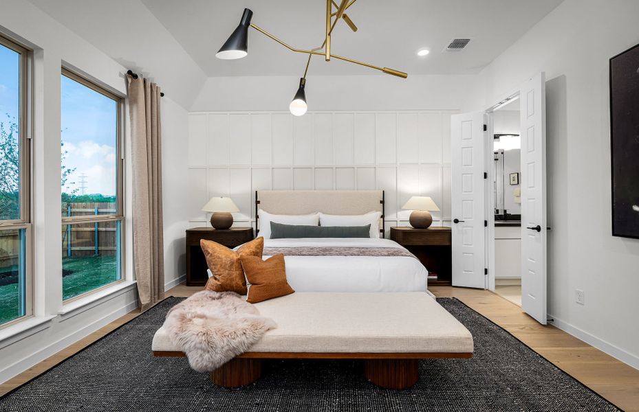 Representative furnished interior of a home built from the Doucette by Pulte Homes in Kuempel Farms, Pflugerville (Image 32).