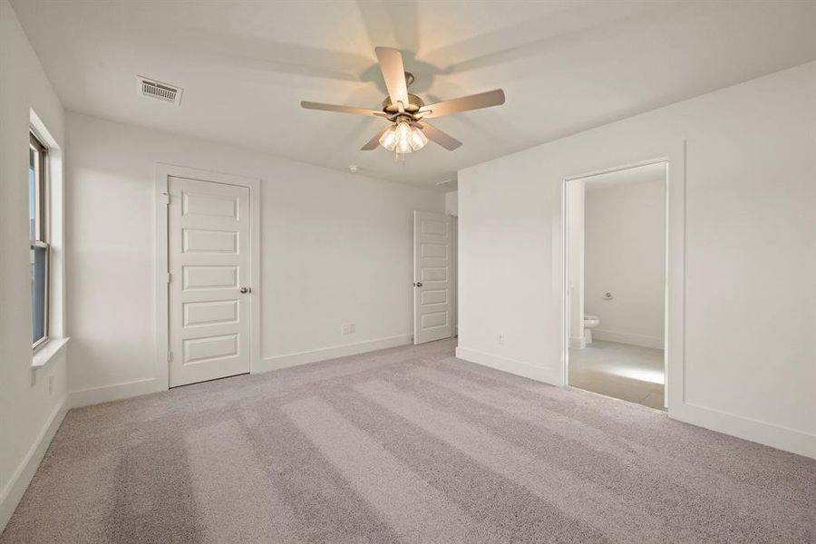 Spacious, unfurnished interior of a new home in Gatlin Ranch, Springtown (Image 25). Spacious, unfurnished interior of a new home in Gatlin Ranch, Springtown (Image 25).