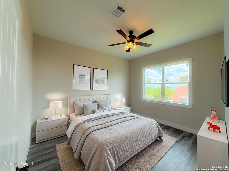 Furnished interior view inside a new home in , Canyon Lake (Image 16).